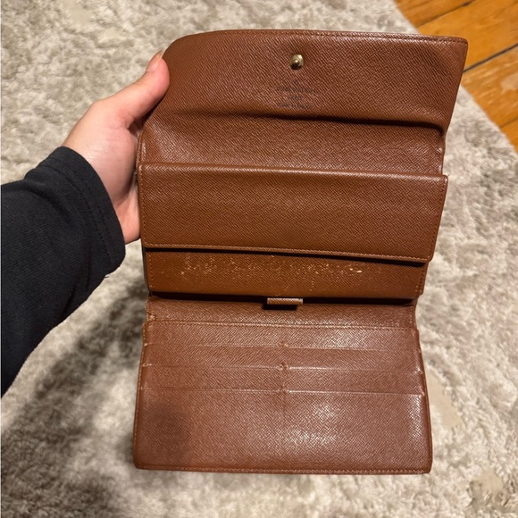 Louis Vuitton Monogram Wallet - Picture 5 of 12